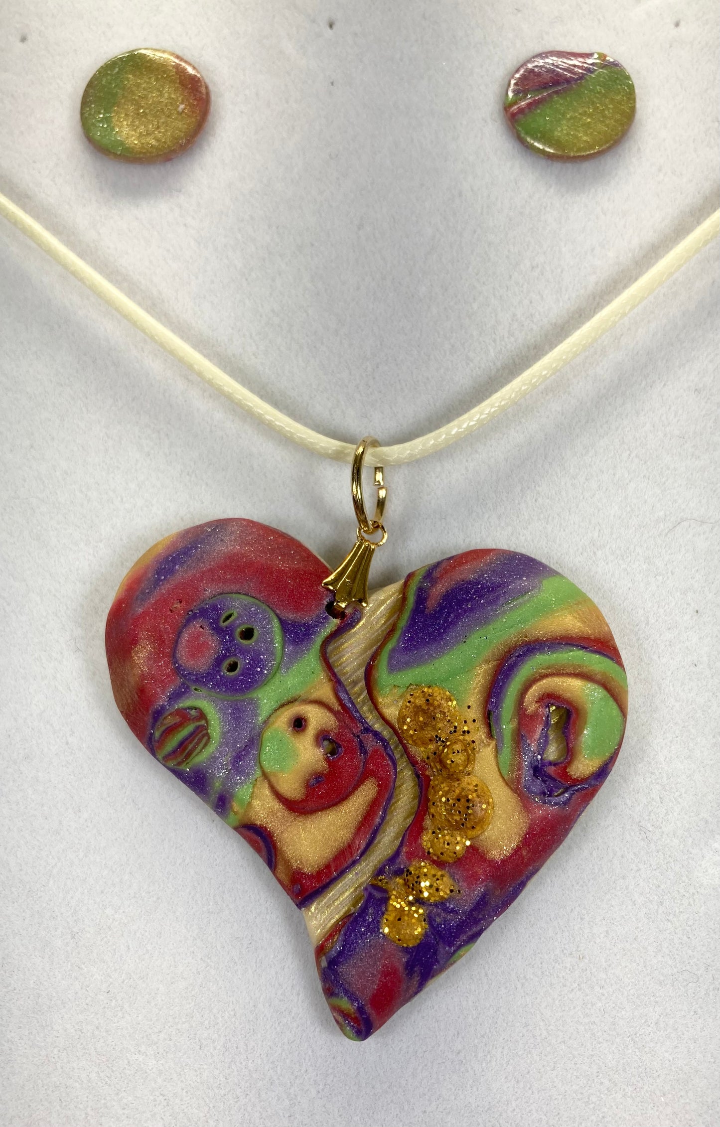 Holiday Vintage Colors Lazy River Heart Pendant and Earrings ‘S’