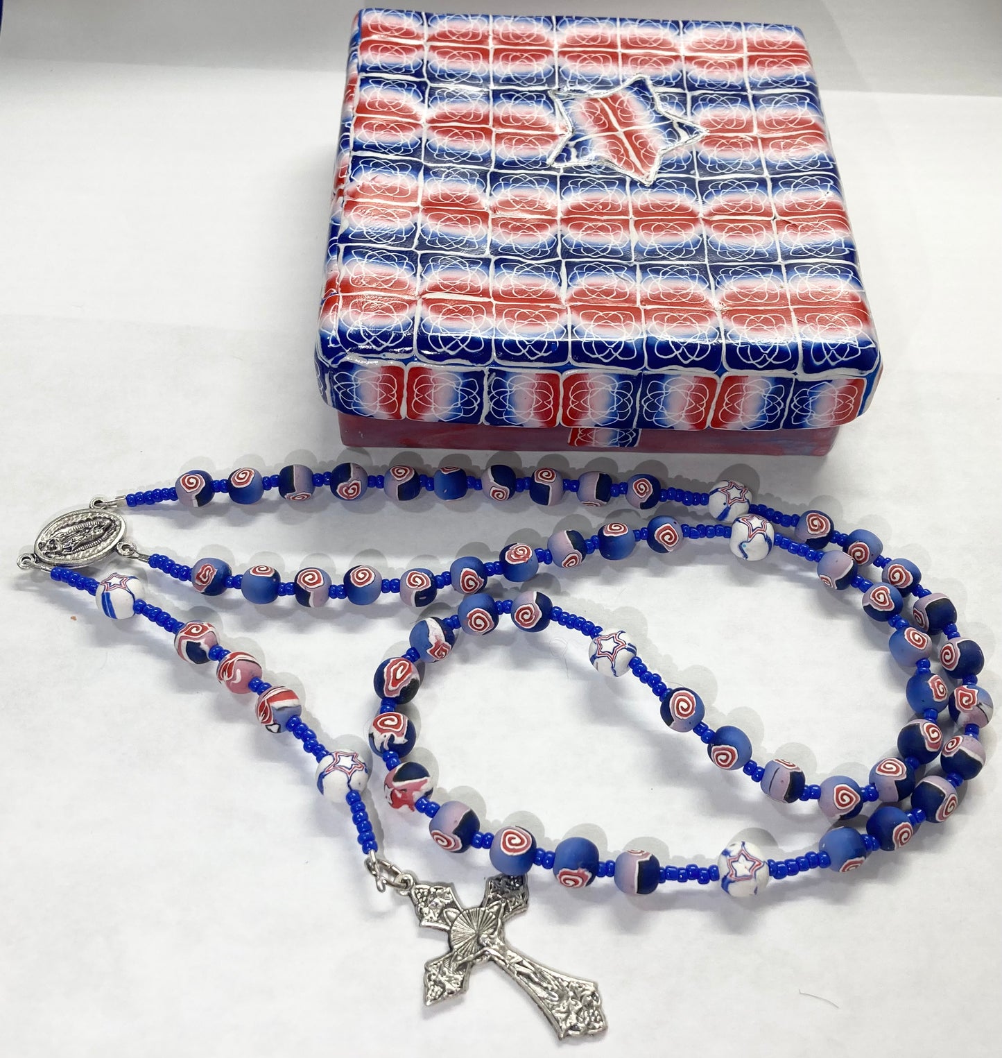 Red White and Blue Rosary and Box Set Tiled Pattern