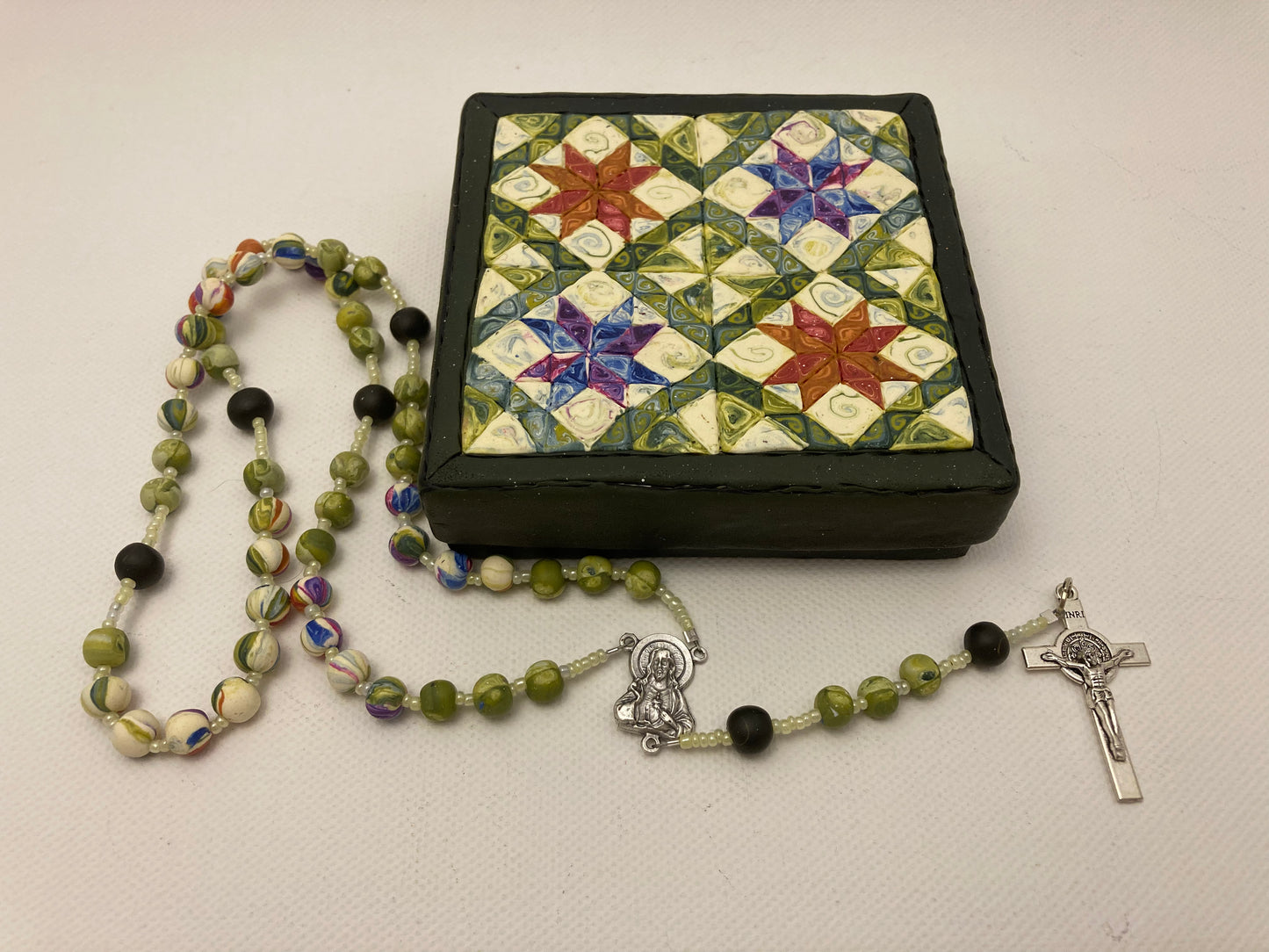 All Hallows Quilt Square Box and Rosary Set Green and Orange