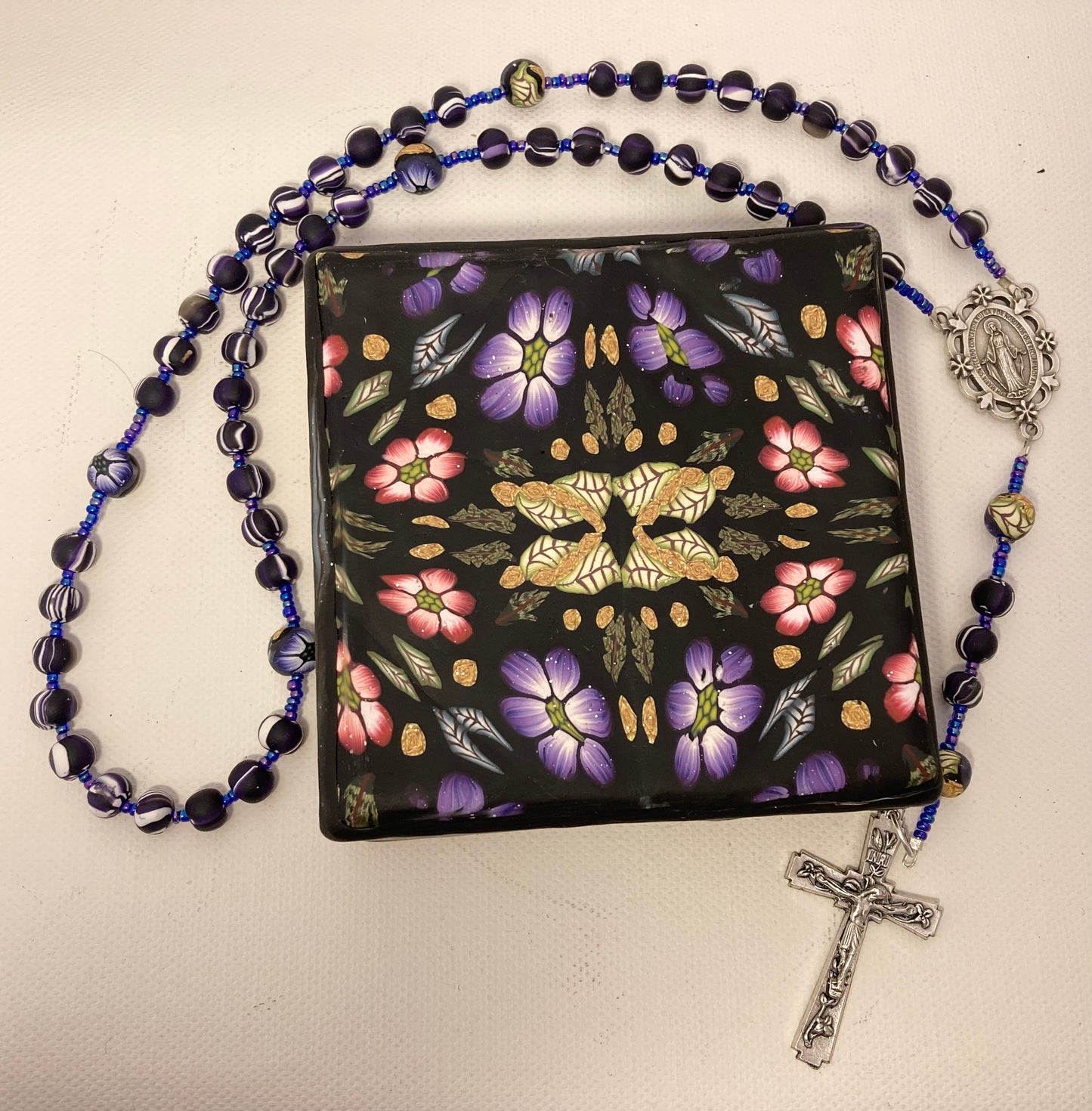 Floral Kaleidoscope Purple and Red 3.5" Box and Rosary