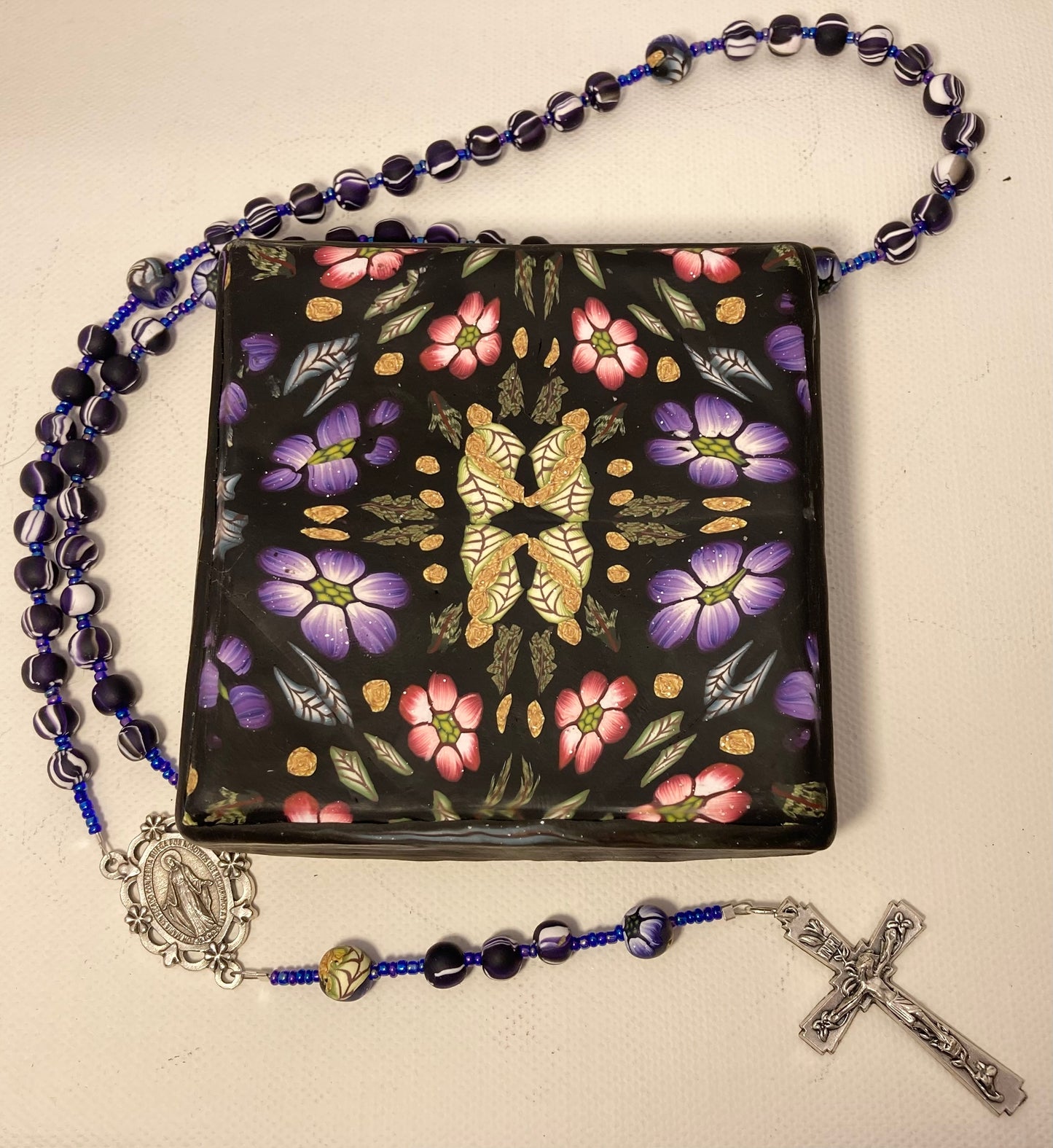 Floral Kaleidoscope Purple and Red 3.5" Box and Rosary