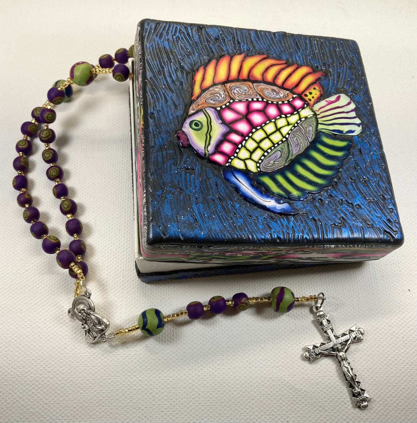 Color with Canes Fun Fish Rosary and Box Set